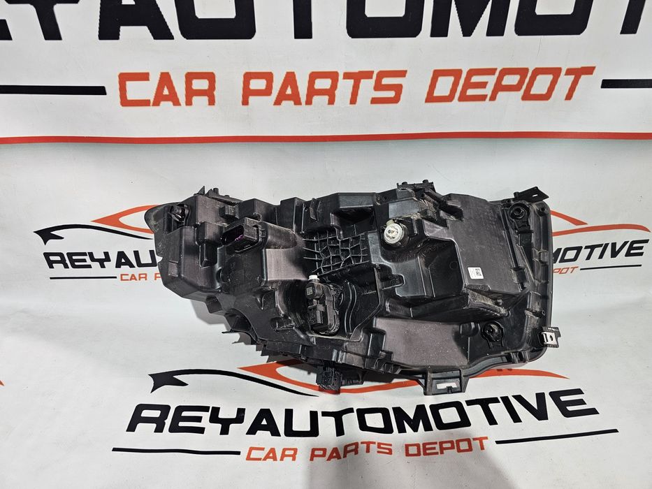 Far stanga led Renault Austral dupa 2022 cod 260606388R