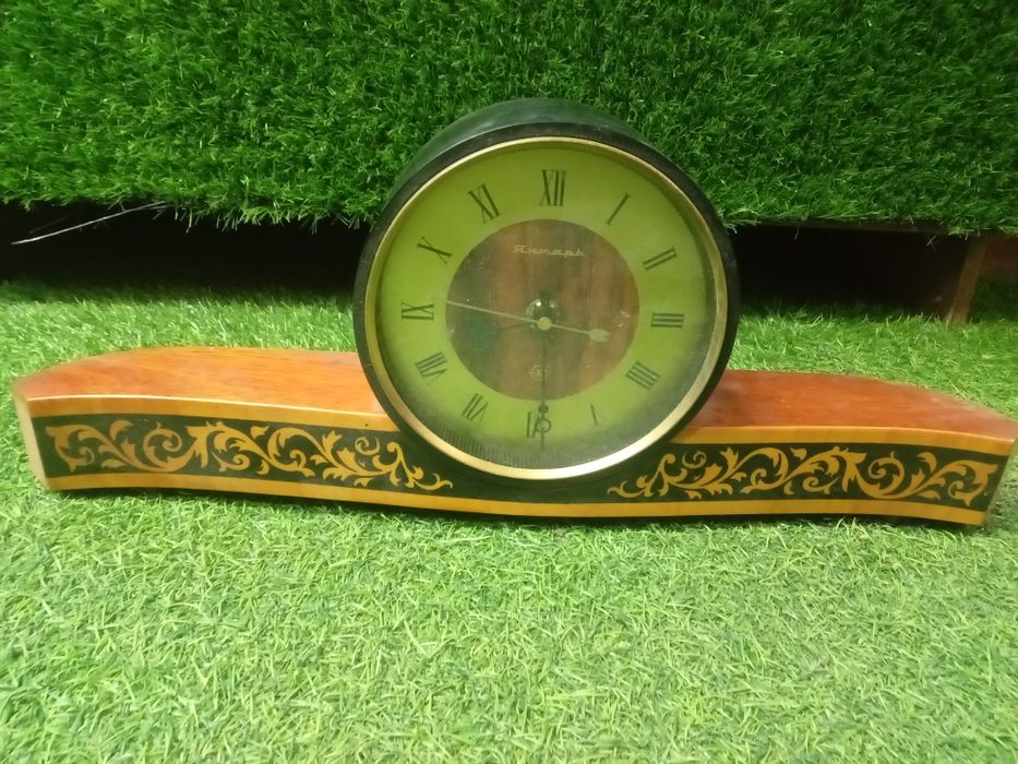 Продам советские часы