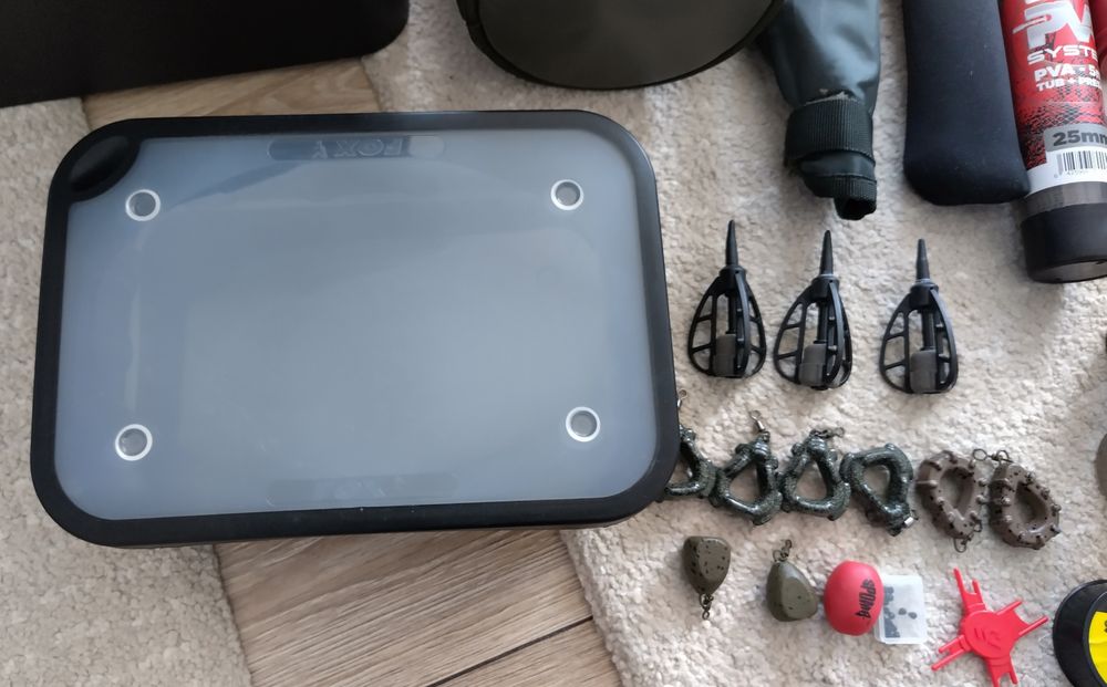 Accesorii pescuit crap, PVA, momitoare, plumbi, găleată ROK