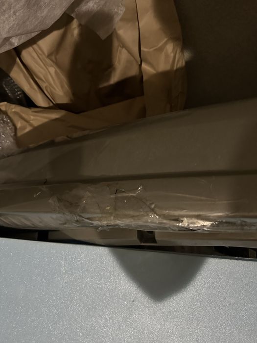 Бампер на lada largus