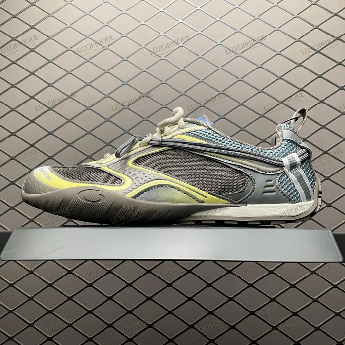 Balenciaga Radar
