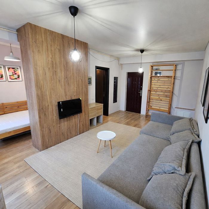 Garsonieră dublă de vânzare