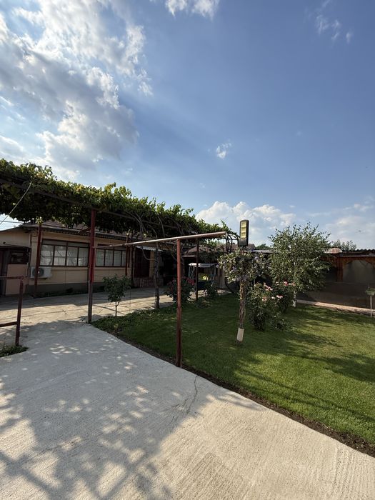 Casă 153 mp + teren 1.419 mp | Complet mobilată | Vânători, Vrancea