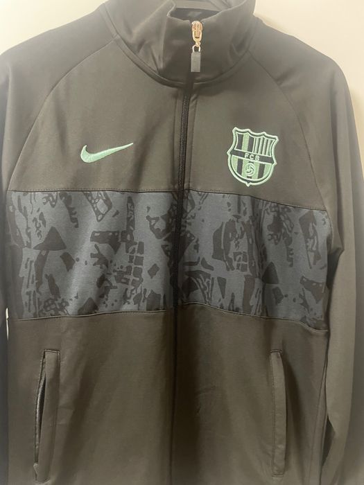 Детски екип на Найк 13 год.