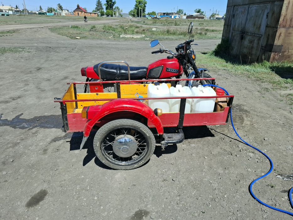 Продаетса Иж планета 5