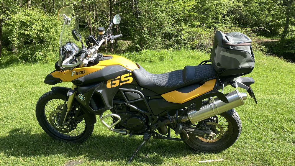 Motocicleta BMW 800 GS