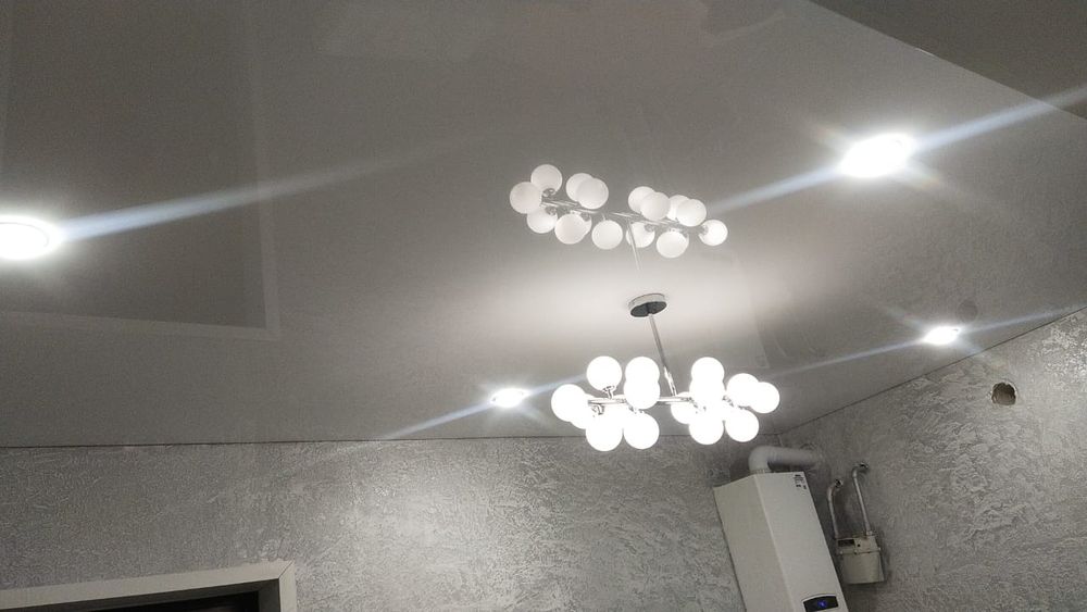 Натяжные потолки Хромтау