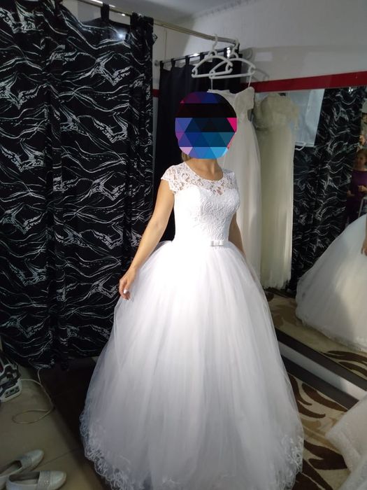 Продам свадебное платье р-р 44-46