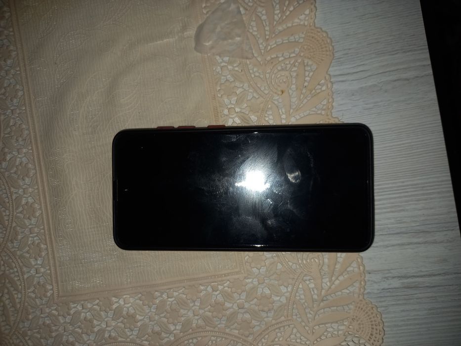 Самсунг А51 6×128гб