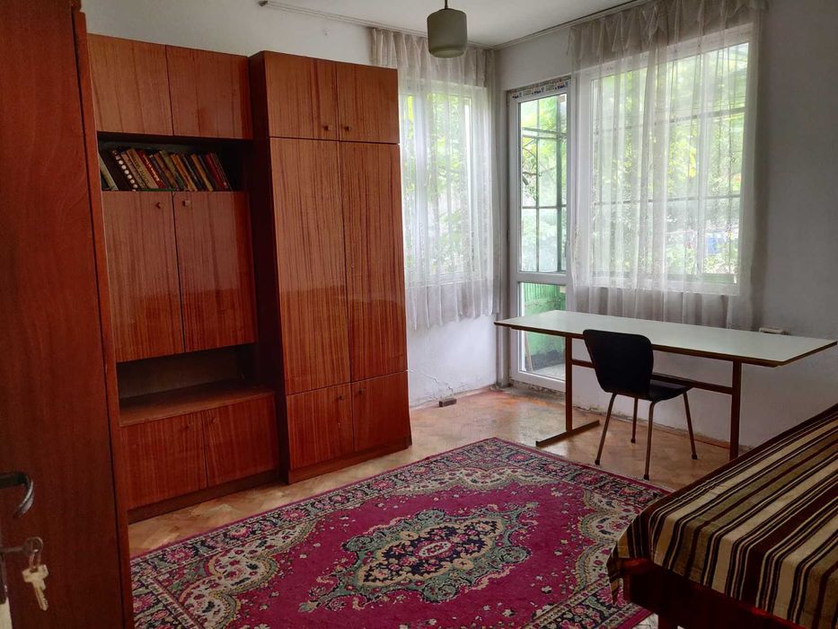 Дава се под наем Четиристаен апартамент в Шумен, Херсон - 80 кв.м за 275.4 € - Снимка #4