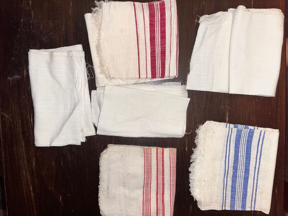 Стари ръчно тъкани платове