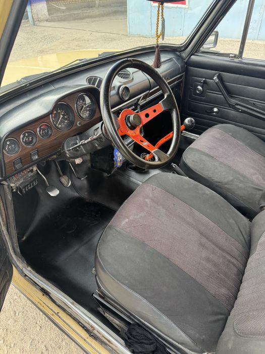 Ваз 2106 сотилади