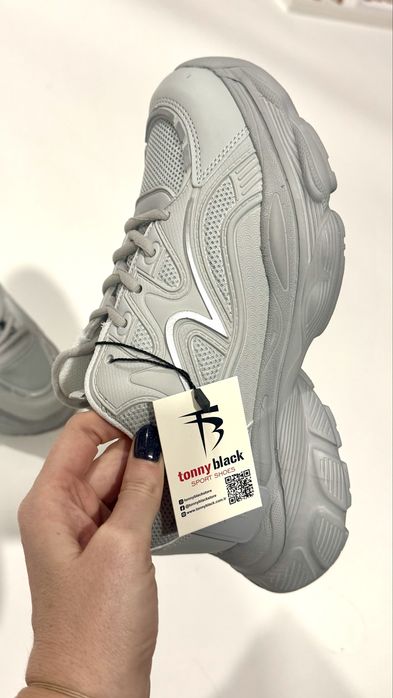 Дамски маратонки