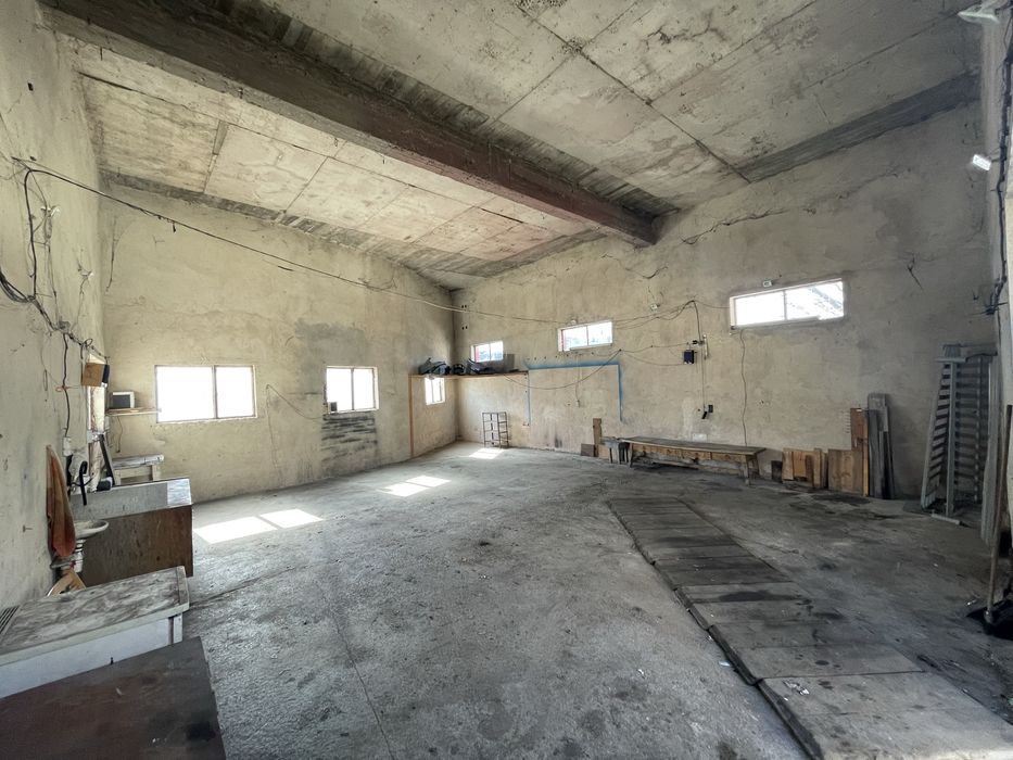 Дава се под наем Промишлена сграда в Варна, м-т Кочмар - 83 кв.м за 510 € - Снимка #1