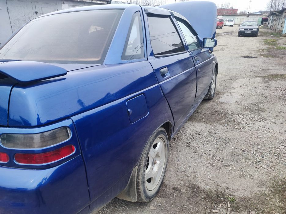 Продам ладу 2110