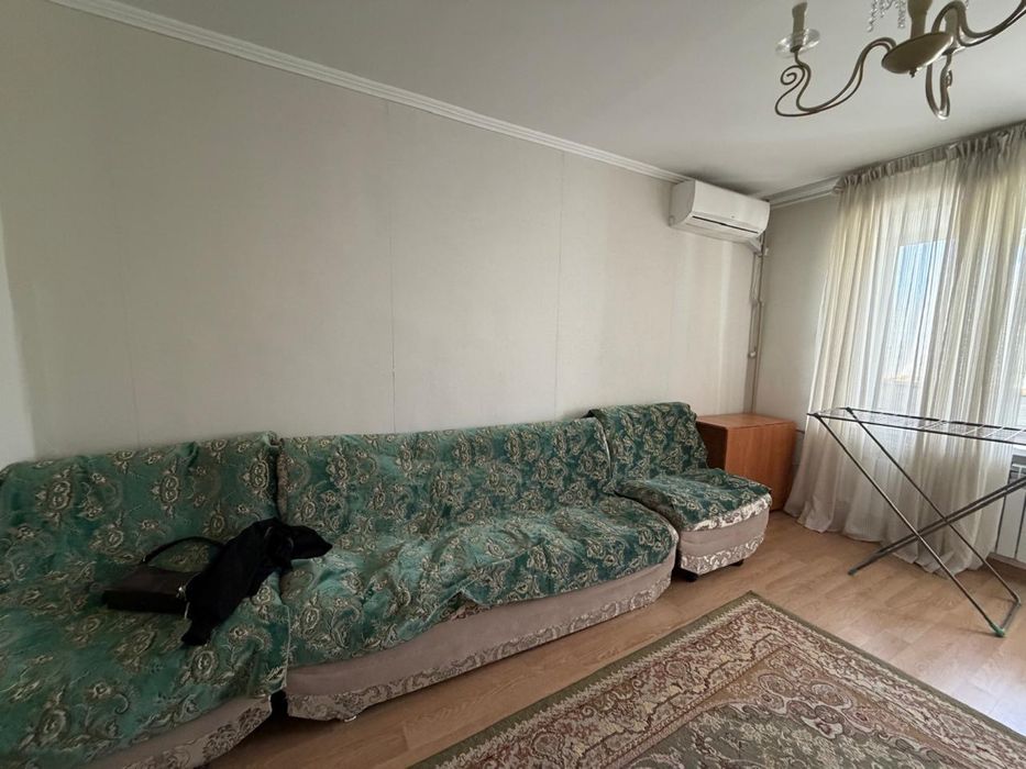Продам диван + 2 кресла