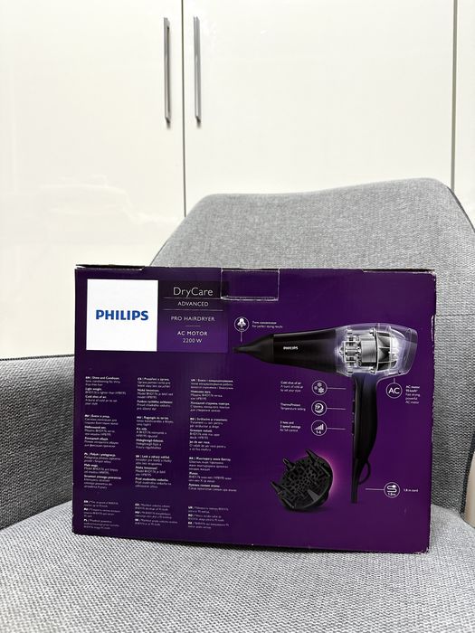 Фен Philips DryCare Pro