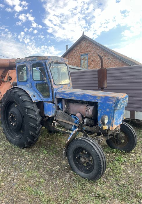Продам трактор Т-40