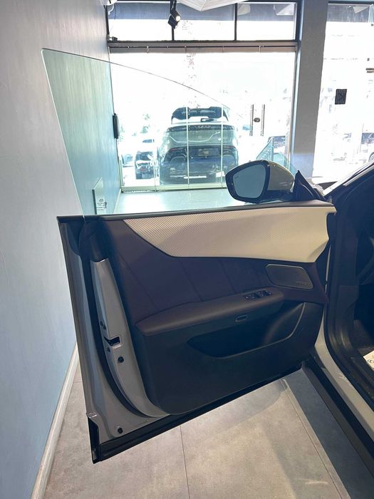 Mazda EZ60 Max Full pozitsiya Gibrid