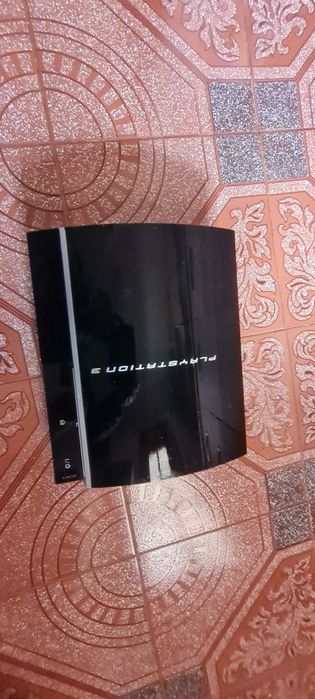 M ps3 cu defect  150 lei +2 manete