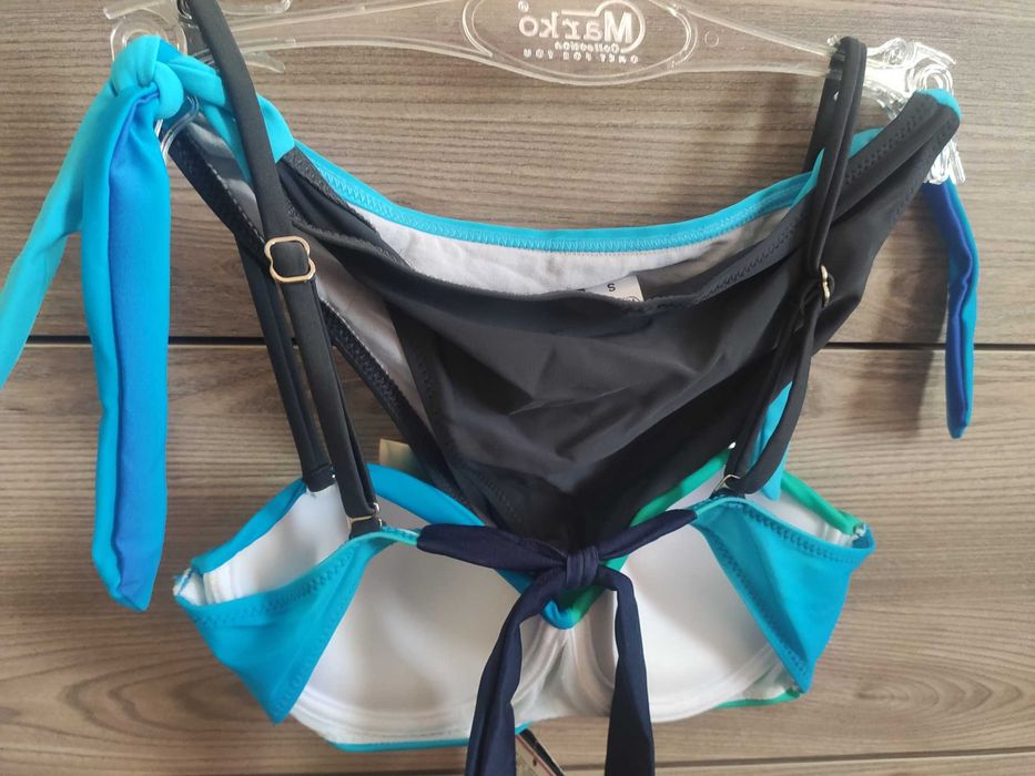 Бански S- размер