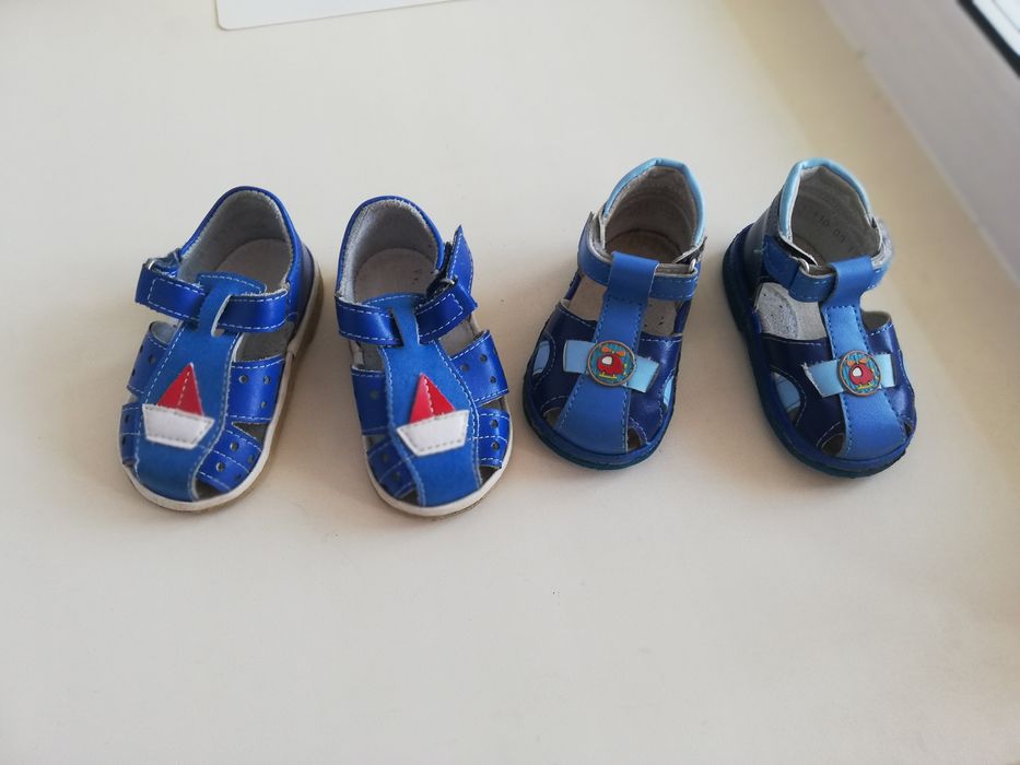 Детские полуботинки.