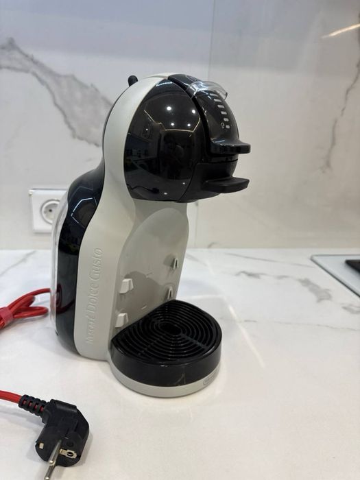 Продам Кофемашину капсульную Krups Dolce Gusto Mini Me