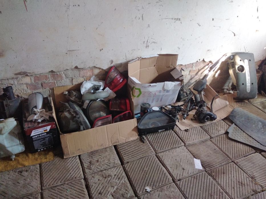 Mercedes E220 на части