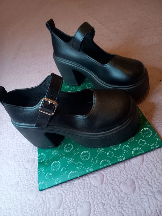 Туфли  новый качесвенный