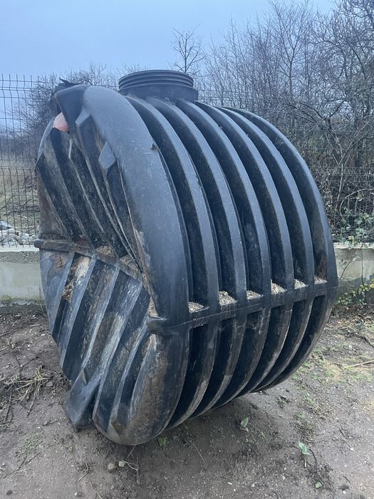 Пластмасов бидон 3000