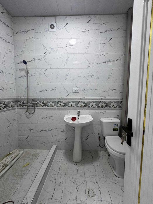 *Дом ул.Маргиланская,4ком 2сотки..Азербаджанский центр По цене квартир