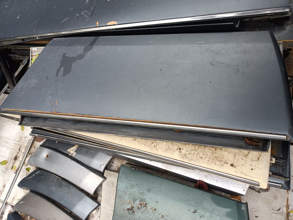 Части за Мерцедес 124