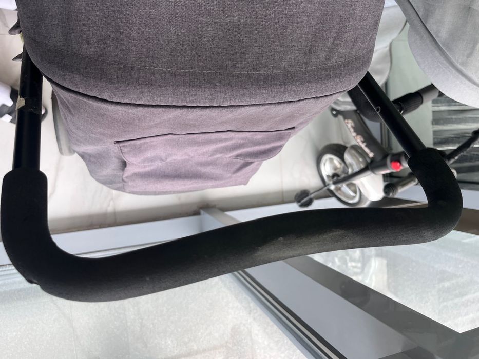 Коляска от бренда Babyton