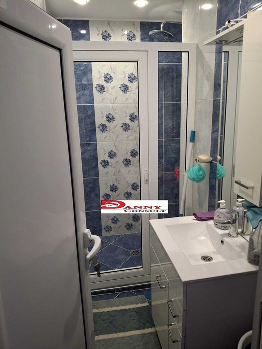 Тристаен, ремонтиран апартамент за продажба - гр. Павликени