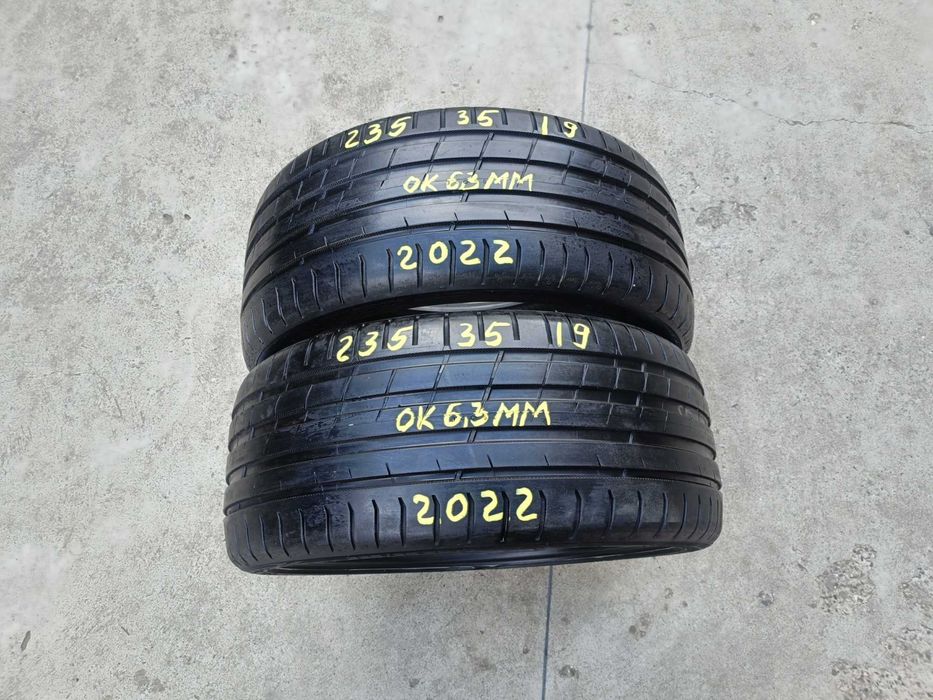 Doua anvelope de vara 235 35 19 nokian powerproof dot 2022