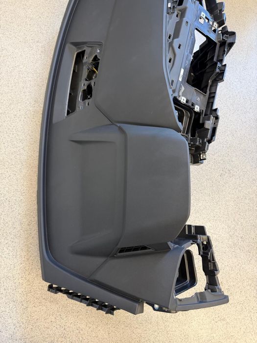 Plansa bord audi Q4 E-tron fz