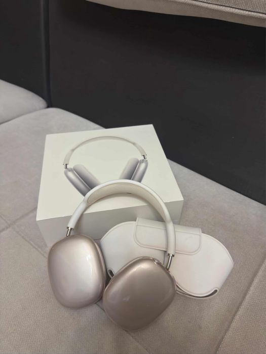 Продам Air Pods Max 1