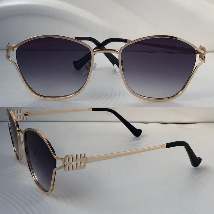 Модерни дамски слънчеви очила