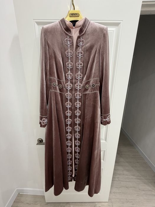 Бешпент и кажекей 44/46 размера