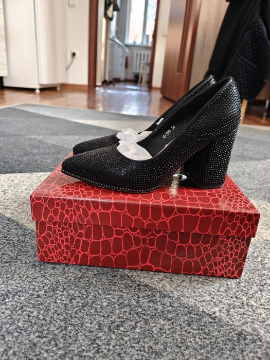 Туфли 34 размер золушка