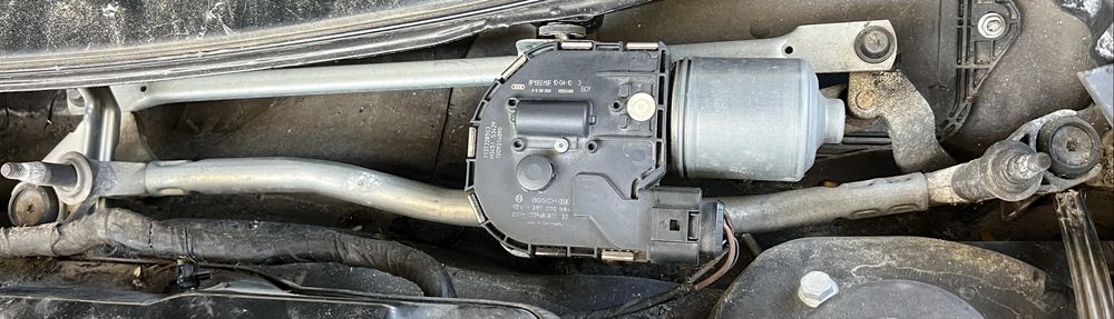 Моторче с механизъм предни чистачи 8P1955119F Audi A3 8P 2005/2011