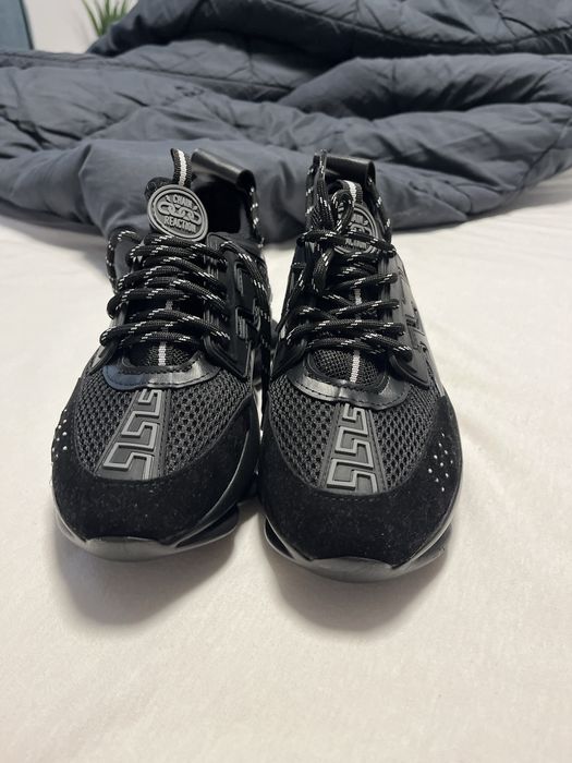 Adidasi versace chain reaction