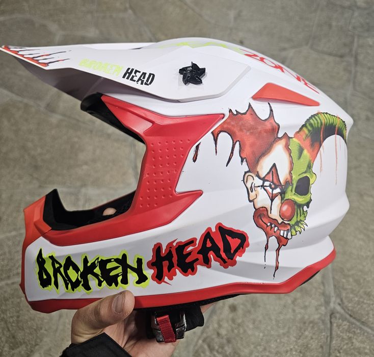 Крос/мото каска Broken Head FreakZone + протекторна жилетка Maiburuisi подходящи за атв,утв,велосипед,мотор