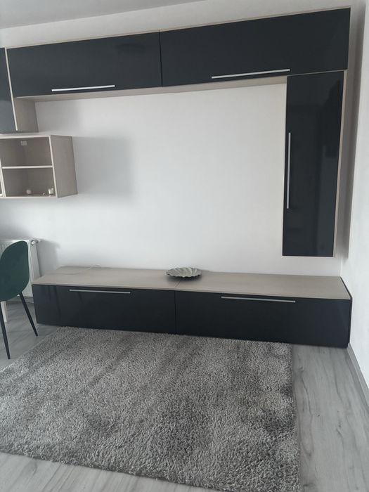 Inchiriez apartament 3 camere