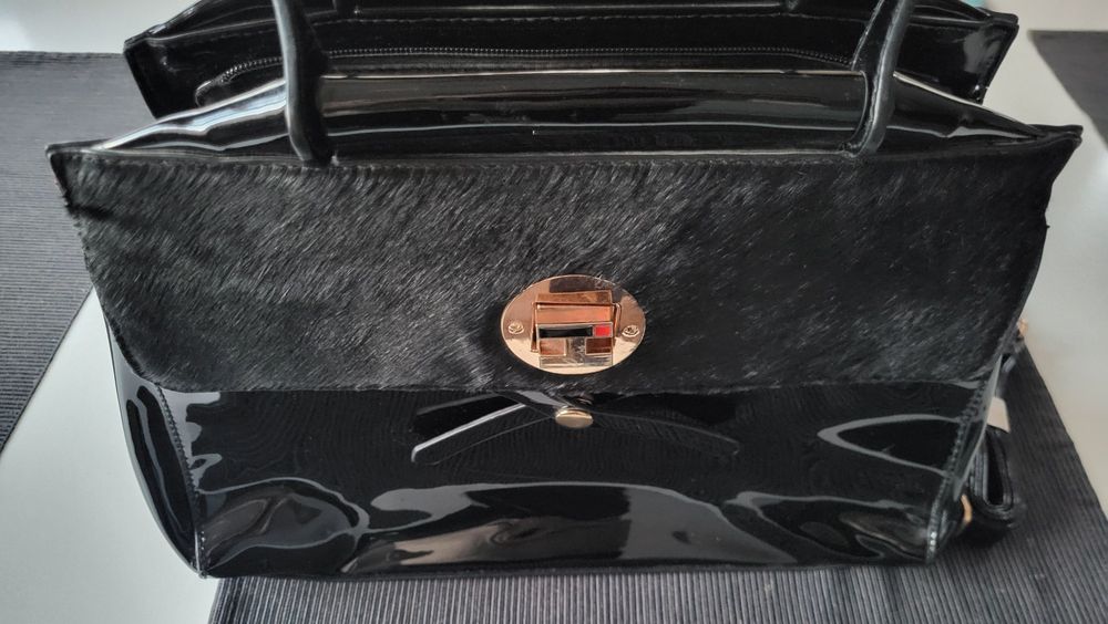 Дамски чанти -  цени в описанието