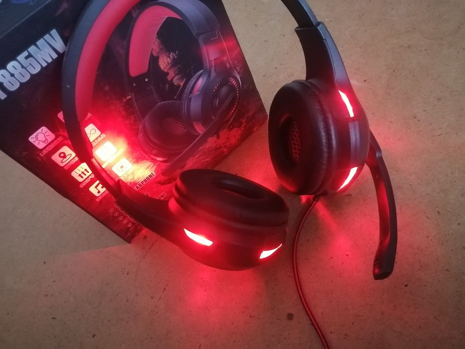 Наушники игровые с микрофоном