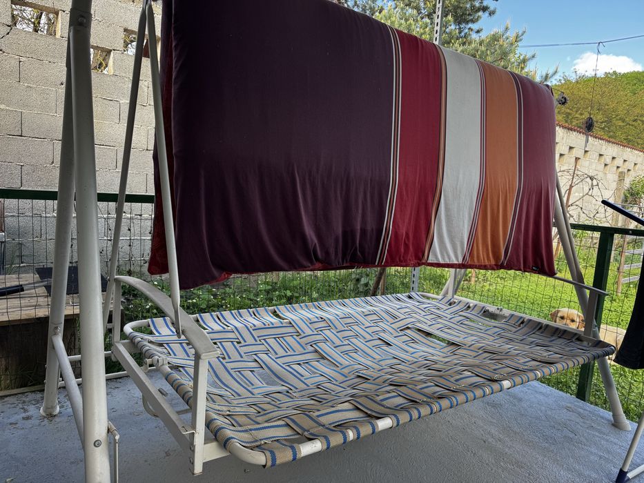 Leagan gradina exterior  in stare buna