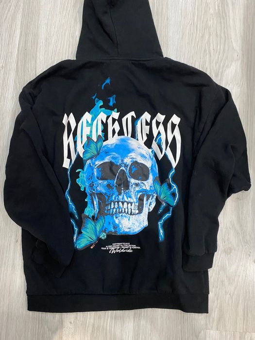 Черен    суитчър