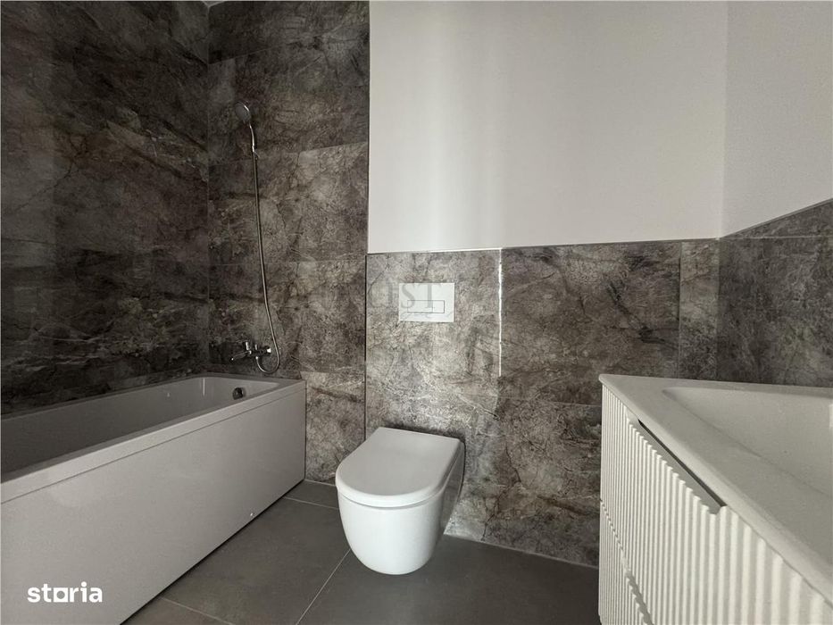 De Vanzare | Apartament cu 3 camere | Aviatiei