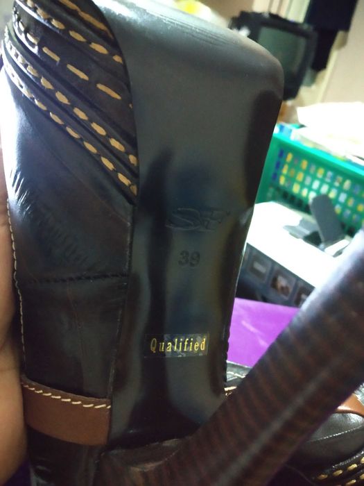 Туфли женские, натуральная кожа,новые, 39р, Sahsa Fabiani